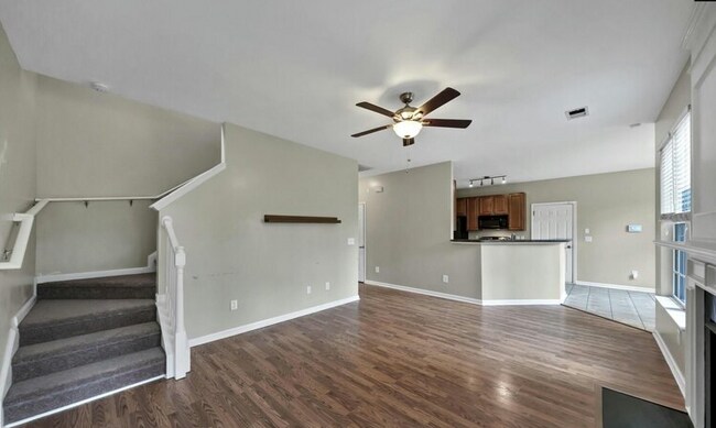 Building Photo - 325 Afton Ln