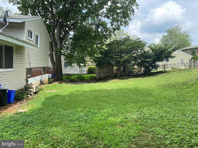 Building Photo - 4308 Ferrara Dr