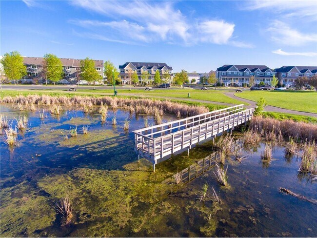 Building Photo - 2980 Clover Ridge Dr