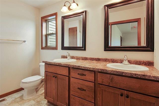 Building Photo - 207 Greenbrier Dr