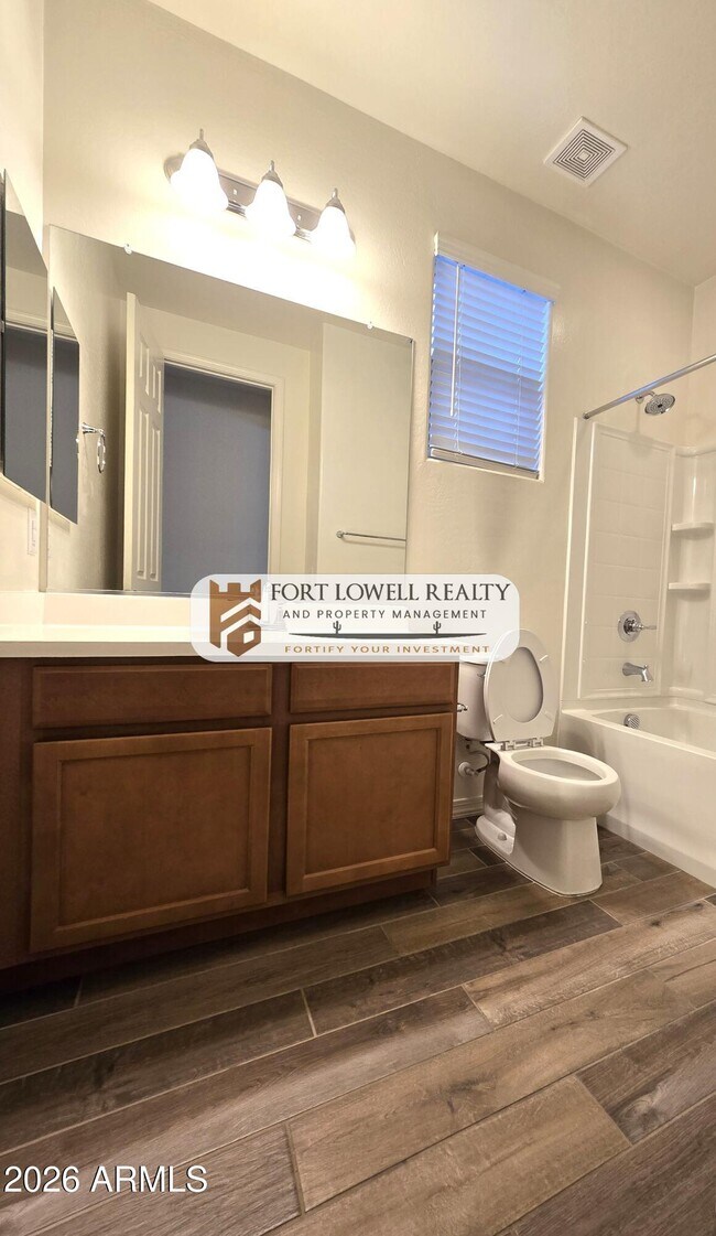 Building Photo - 2117 N 209th Ln