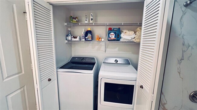 Building Photo - 4981 Bacopa Ln S