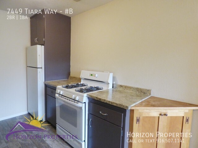 Building Photo - 7449 Tiara Way