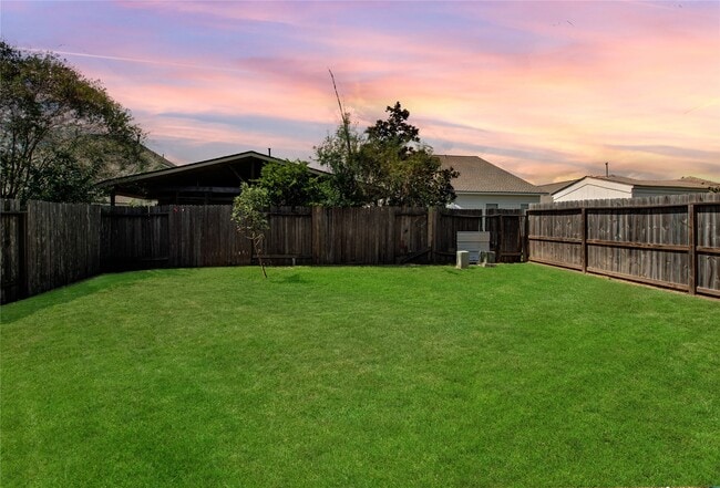 Building Photo - 7415 Kransburg Ranch Dr