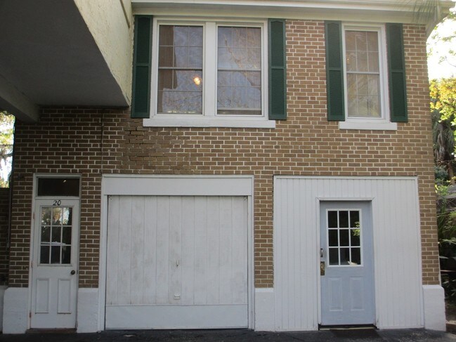 carriage house - The Wellington