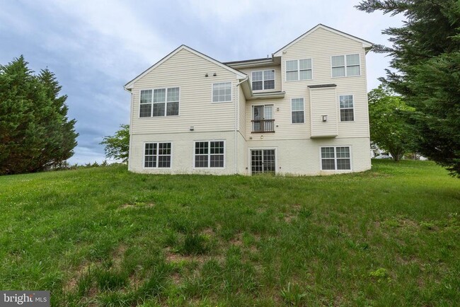 Building Photo - 391 Sheerer Dr