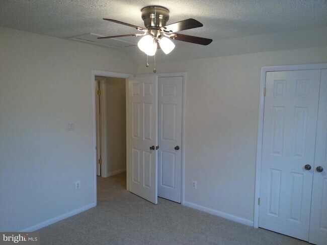 Building Photo - 326 Garner Ave