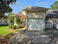 Building Photo - 129 Ashton Ln