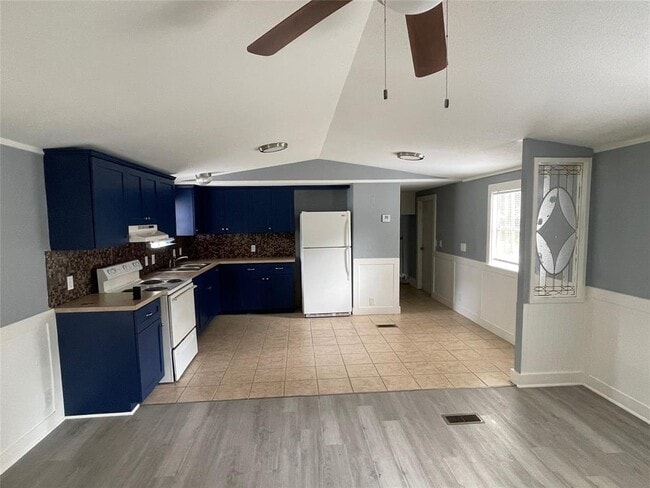 Building Photo - 13328 Brigadier Dr