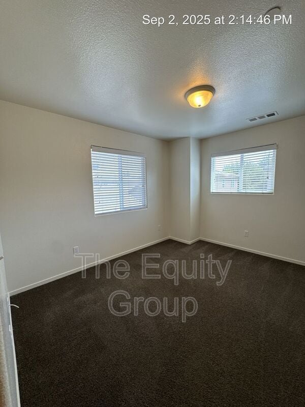 Building Photo - 2238 W Lark Ave