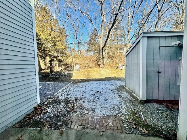 Building Photo - 13 Beal's Cove Rd