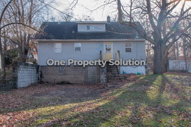Building Photo - 1520 W 45th St
