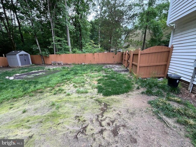 Building Photo - 3907 Harvette Dr