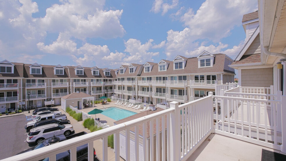 Building Photo - 4 Chelsea Ct