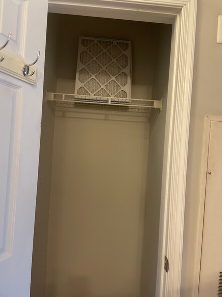 Hall closet - 4551 Strutfield Ln