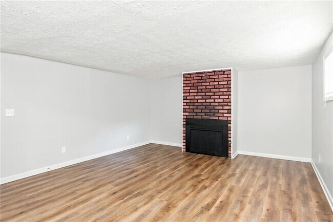 Building Photo - 1598 San Gabriel Ave