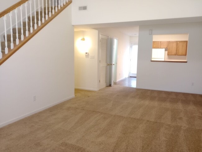 Building Photo - 1729-1731-1731 Louise Cir