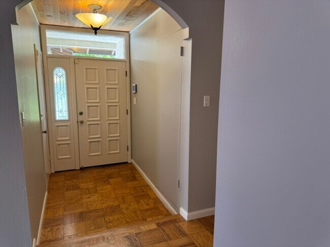 Building Photo - 3622 Citrus Ave