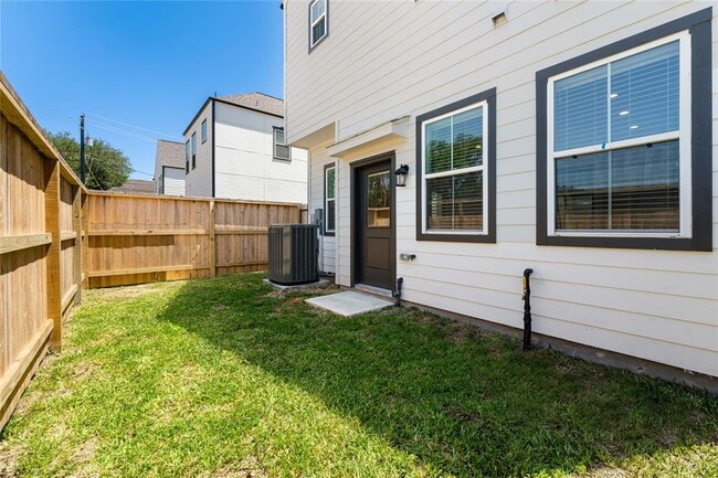 Building Photo - 5422 Wheatley St