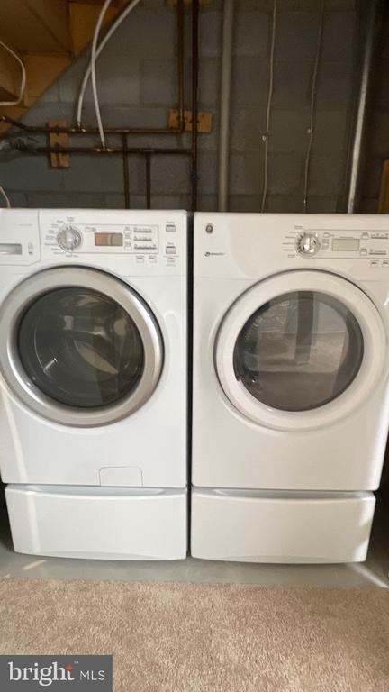 Building Photo - 10364 College Square