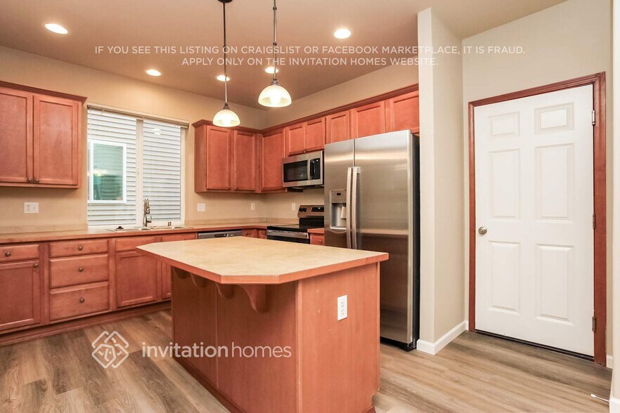 Building Photo - 18112 97th Ave Ct E