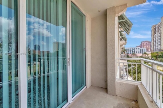 Building Photo - 480 Hibiscus St
