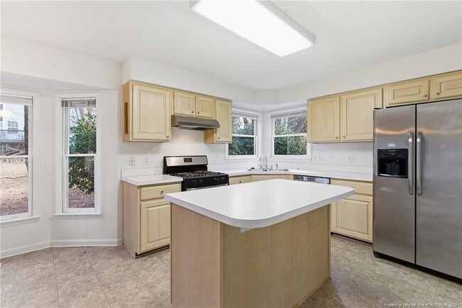 Building Photo - 114 Covewood Ct