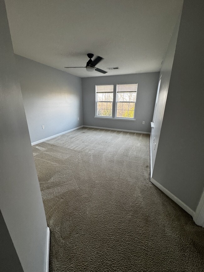 Building Photo - 113 Carnegie Links Dr