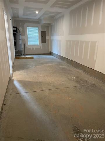 Building Photo - 2231 Kilborne Dr