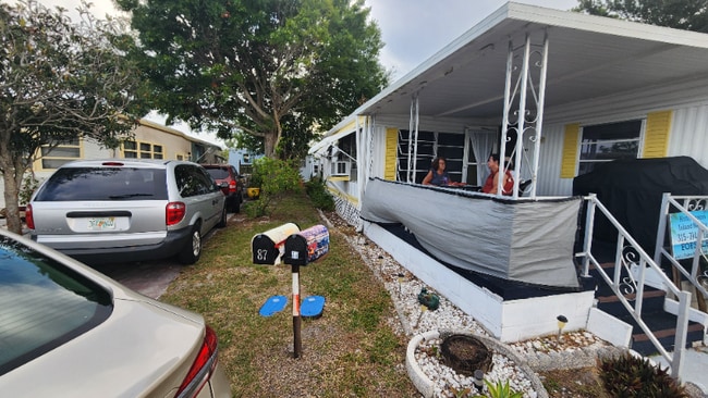 Building Photo - 2023 St Lucie Blvd