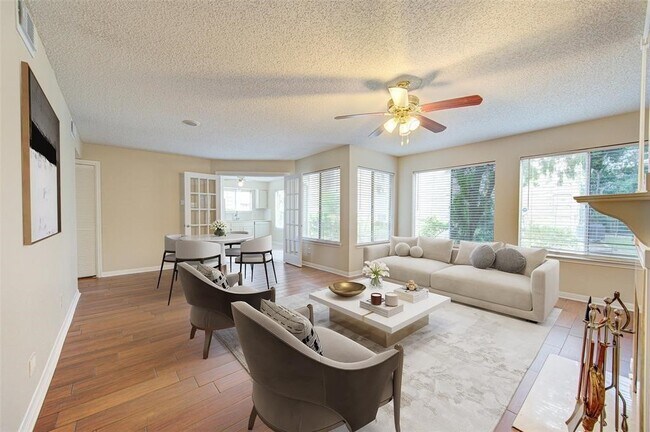 Building Photo - 12200 Overbrook Ln