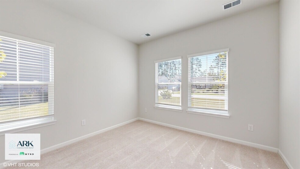 Building Photo - 163 Barwick Dr NW
