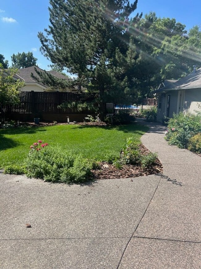 Building Photo - One-of-a-Kind Bungalow Oasis on Poly Drive...