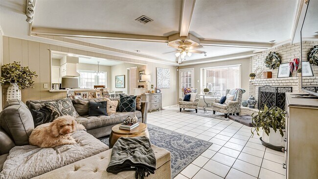 Building Photo - 12703 Rocky Meadow Dr