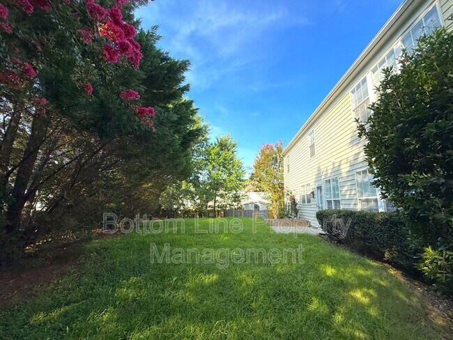 Building Photo - 10016 Heatherly Ct