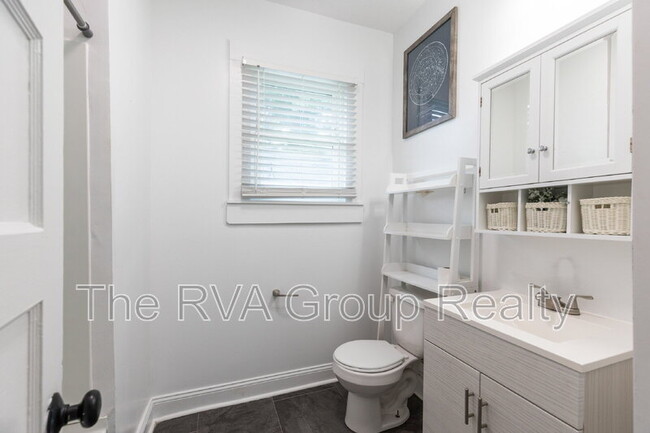 Building Photo - 5409 Blue Ridge Ave