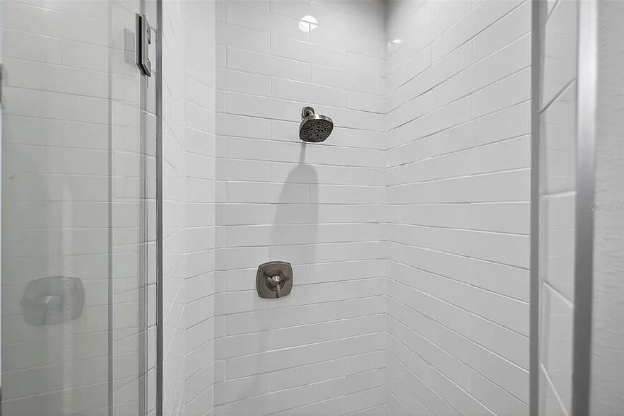 Building Photo - 104 26th St N