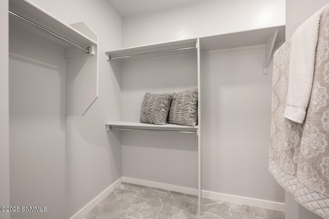 Building Photo - 4359 Capistrano Ave