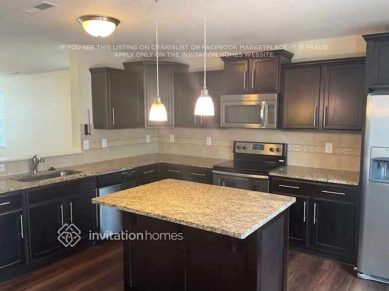 Building Photo - 9610 Hanberry Blvd