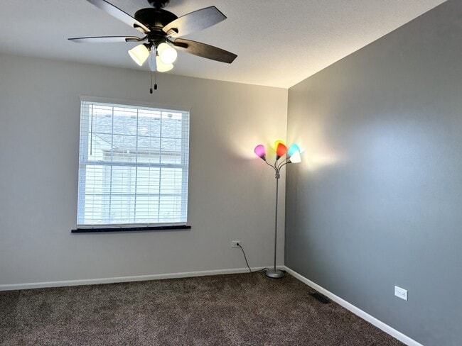 Building Photo - 1227 Leon Way