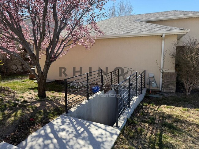 Building Photo - 268 Steep Mountain Dr