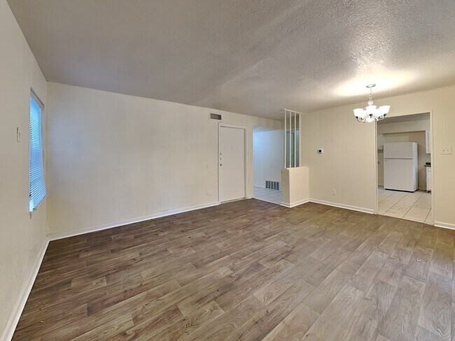 Building Photo - 7207 Arborcrest Dr