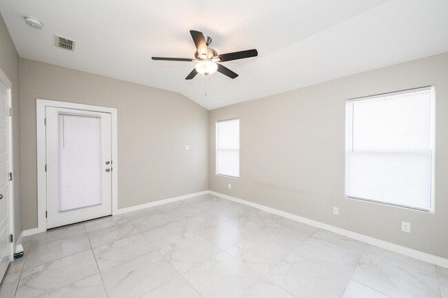 Building Photo - 7106 EL MESON DR