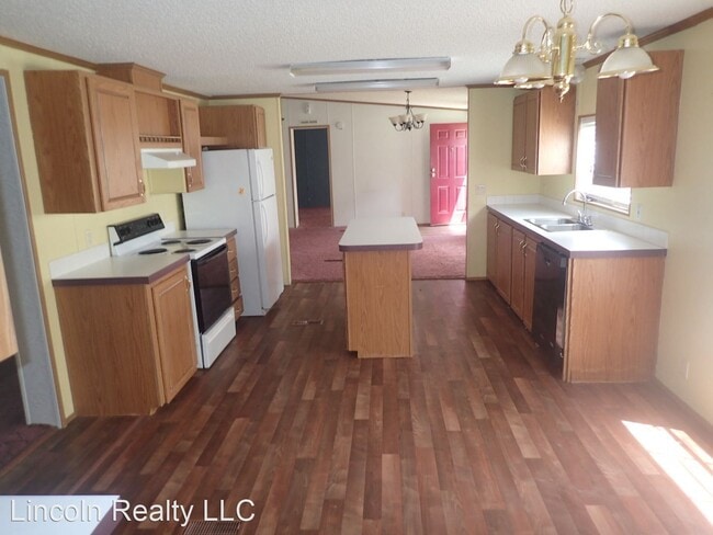 Building Photo - 3 br, 2 bath House - 4056 Twin Oaks Rd