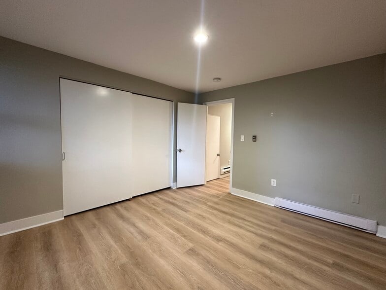 Building Photo - 40 Medford St