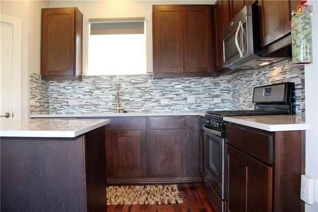Building Photo - 2617 Witsome Loop