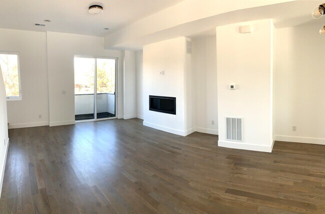 Building Photo - 2160 Youngfield St