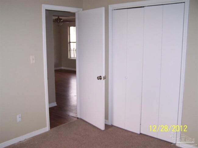 Building Photo - 711 Tumbleweed Trail