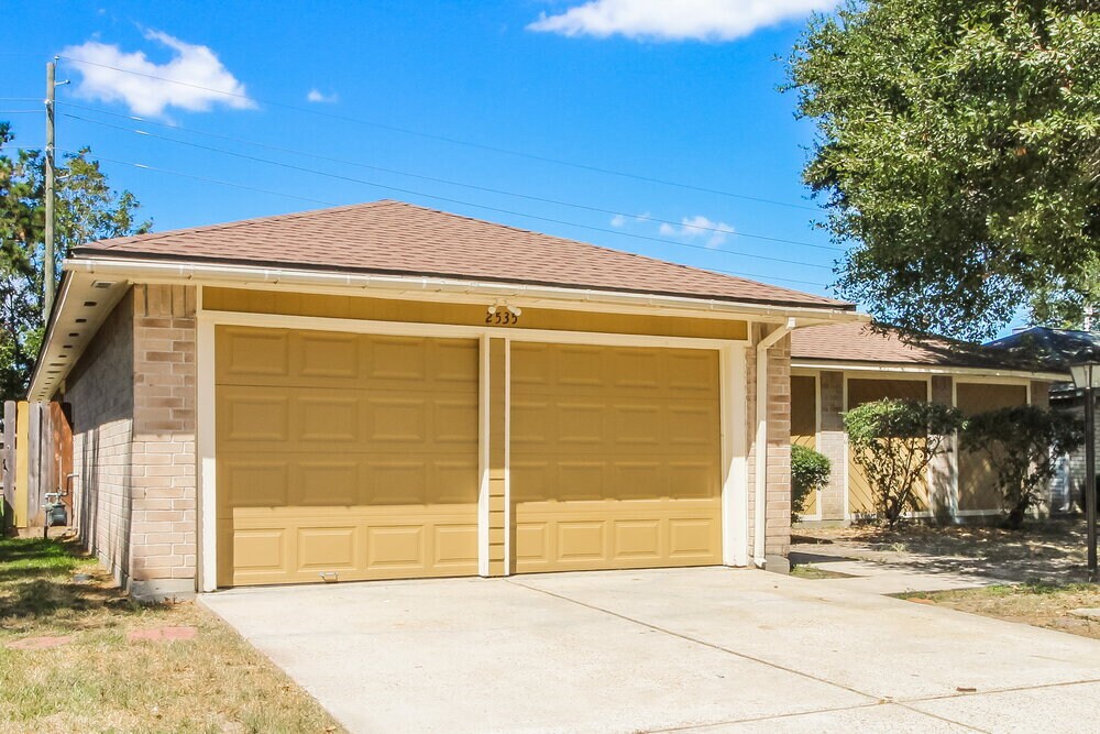 Building Photo - 2535 Goldspring Ln