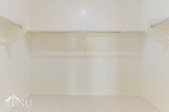 Building Photo - 35522 W San Capistrano Ave